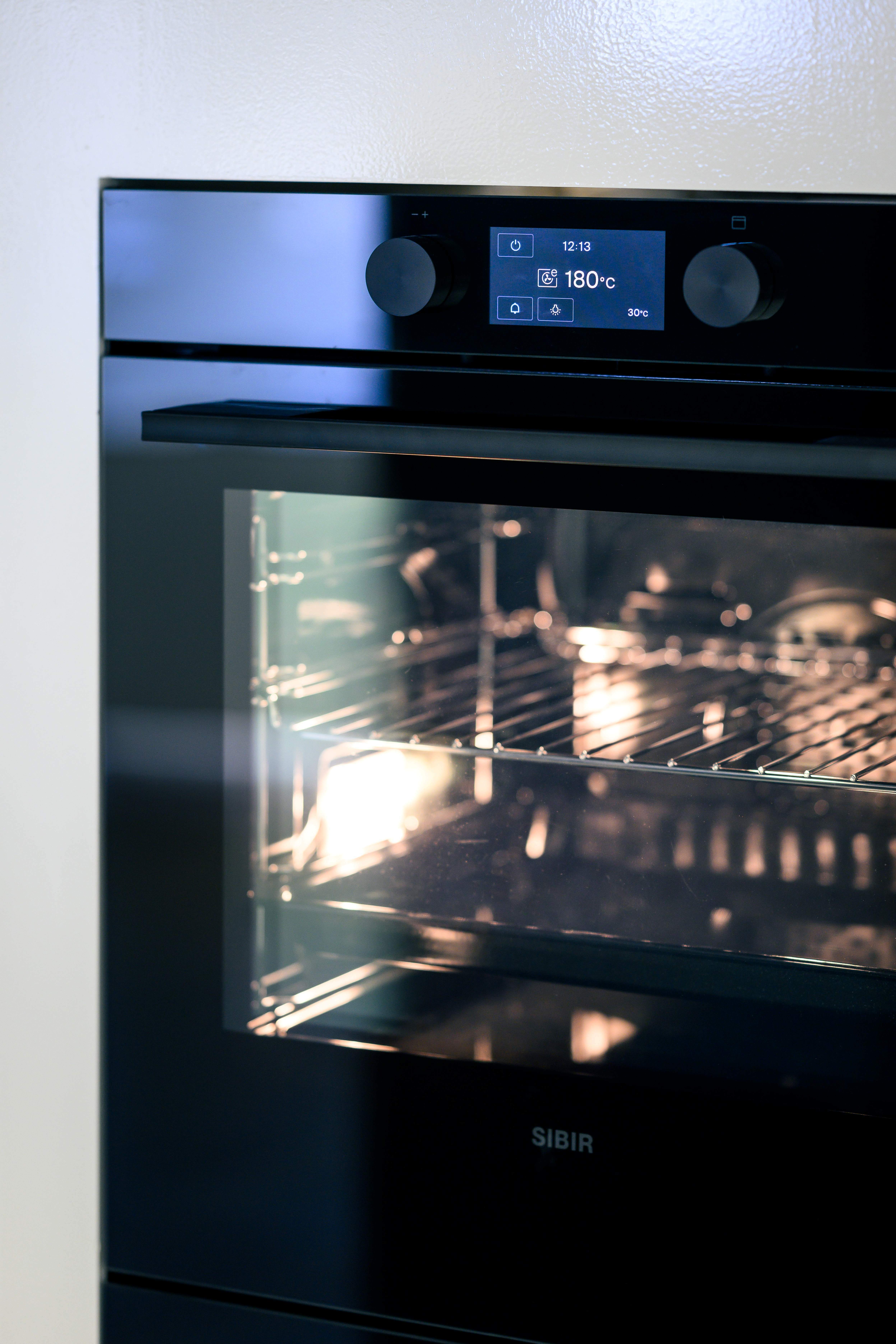 Backofen läuft bei 180 Grad