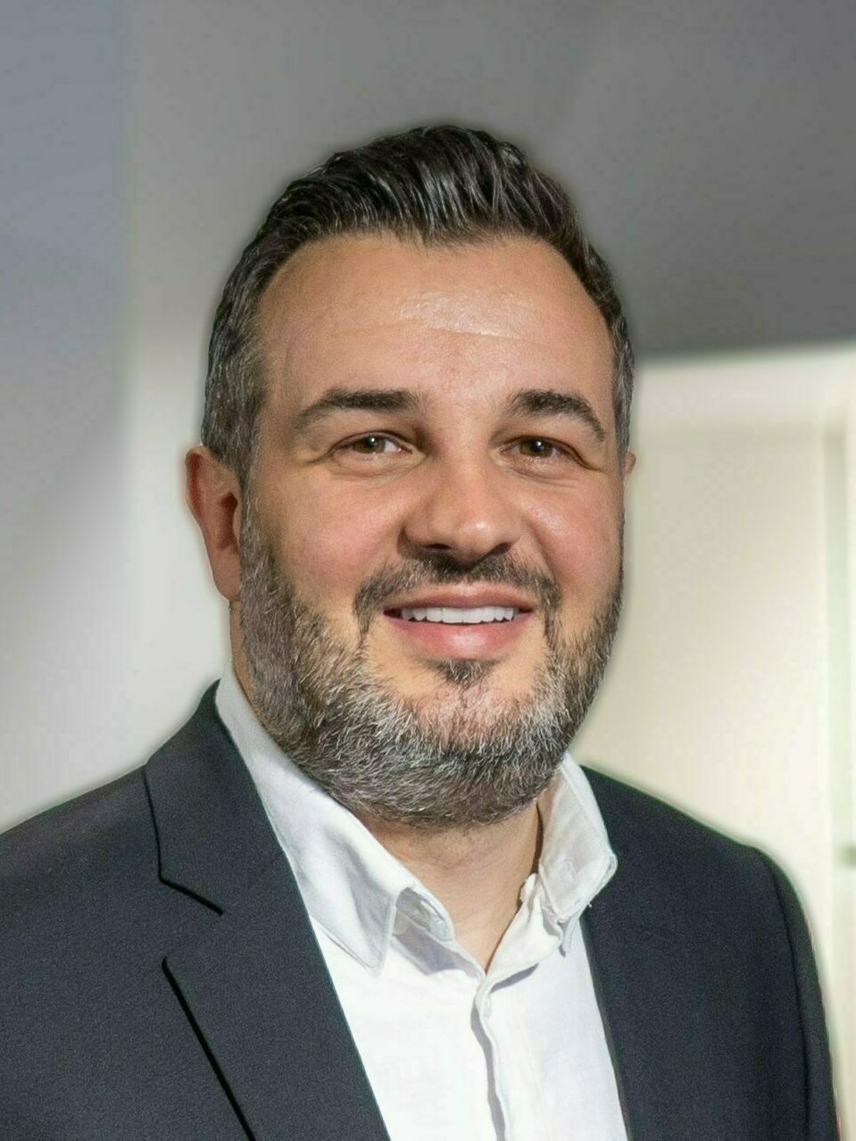 Dujak Mario SIBIR Kundendienst_hoch